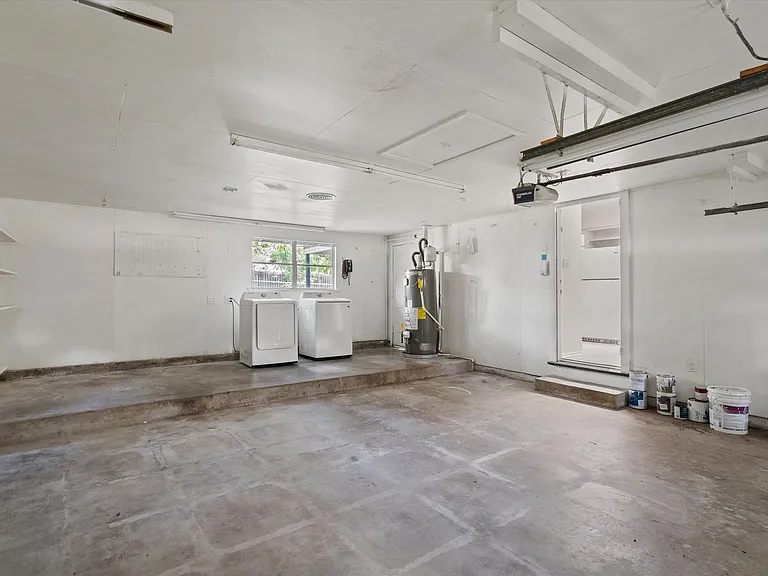 4402 Terrilance Dr — Photo 27