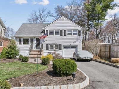 29 E Cedar St, Livingston, NJ, 07039