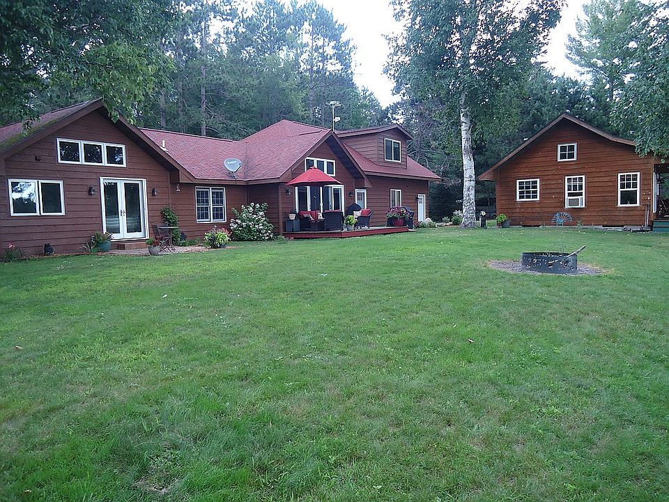 Home w/ Guest Cabin