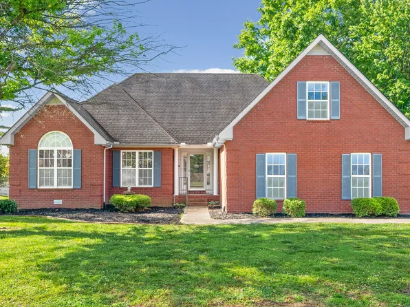 502 Forrest Pointe Dr, Murfreesboro, TN 37130