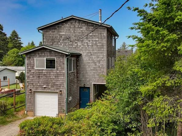 101 S Quadrant St, Rockaway Beach, OR 97136