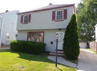 5892 Hodgman Dr, Parma Heights, OH