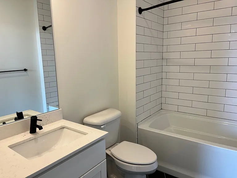 103 E 3rd St. - The Hayden — Photo 12