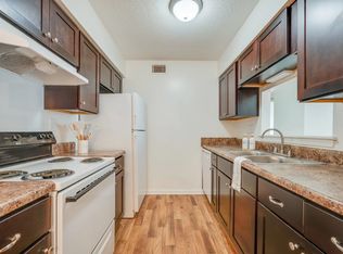 53 Willow Bend Ct, Portsmouth, VA 23703