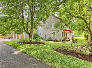 1358 W Trindle Rd, Carlisle, PA 17015