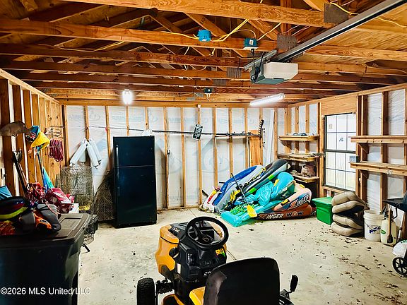 4th image of 1555 Church Rd