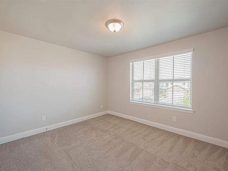 462 Aurora Creek Ln — Photo 23