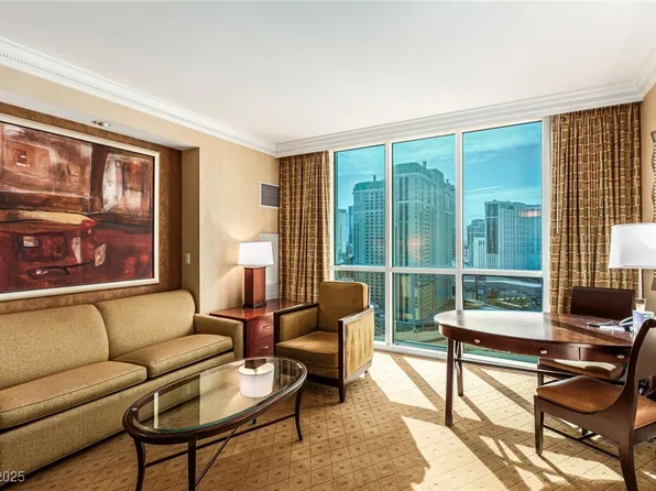 145 E Harmon Ave #2019, Las Vegas, NV 89109