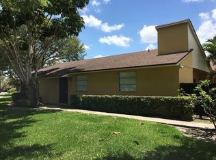 11559 Orange Blossom Ln, Boca Raton, FL 33428