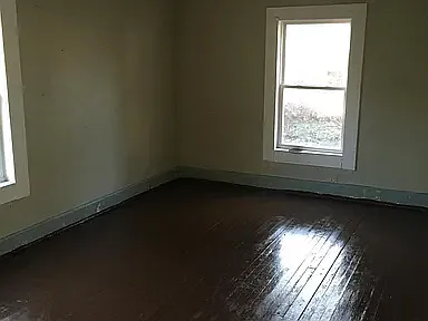 2028 Baldwin St. — Photo 2