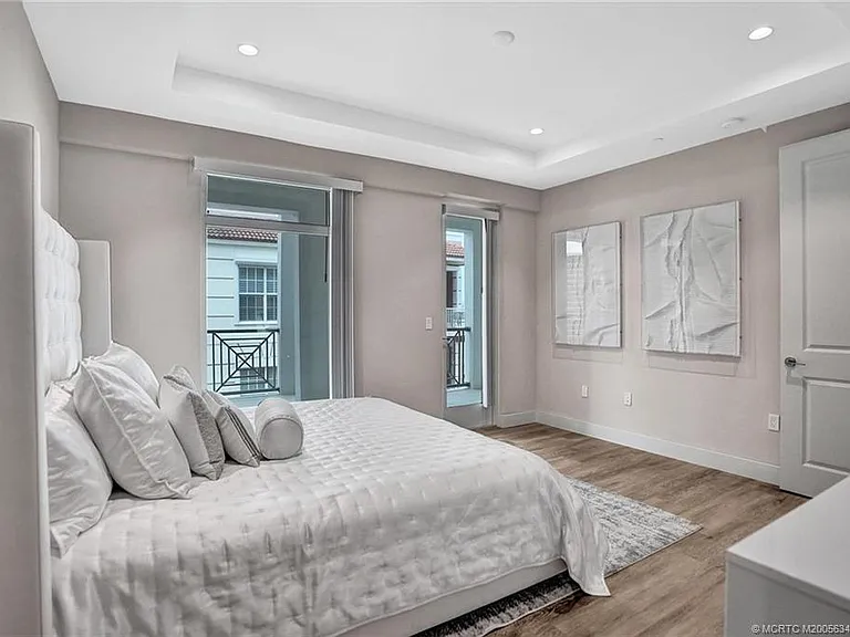 41 Seminole Southwest St #310 — Photo 17