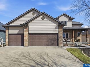 9212 S 29th St, Lincoln, NE 68516