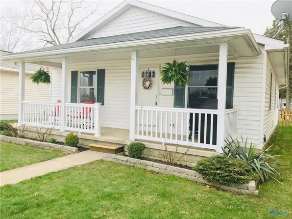 606 Fernwood Ave, Delta, OH 43515