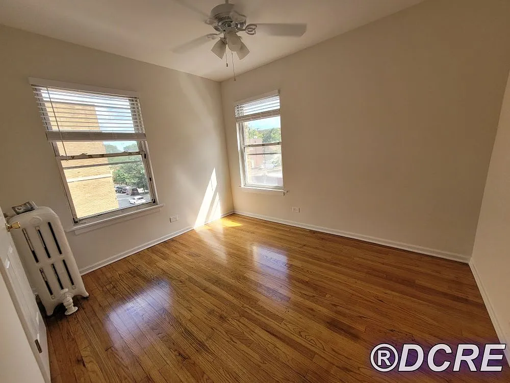 2 bed, $1,695 — Photo 4