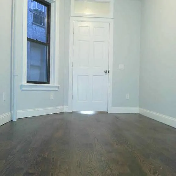 318 E 90th St #4E — Photo 6