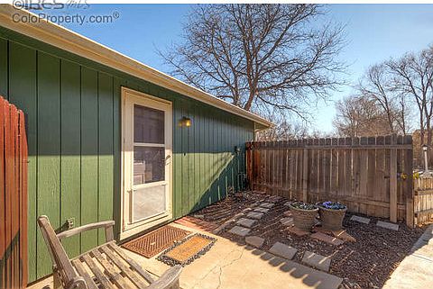 4th image of 1084 Ponderosa Cir