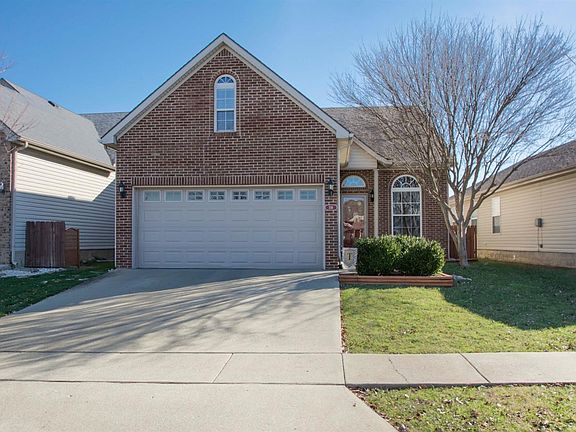 4th image of 216 Black Water Ln