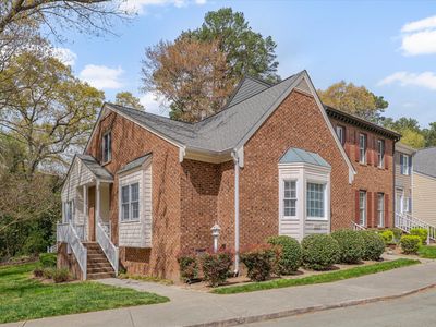 8325 Wycombe Ln, Raleigh, NC, 27615