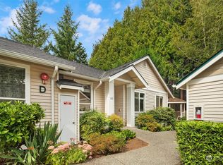 17827 80th Ave NE #D2, Kenmore, WA 98028