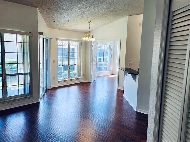 4623 Gate Pl #206 — Photo 3