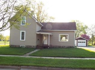 935 Lincoln St, Antigo, WI 54409