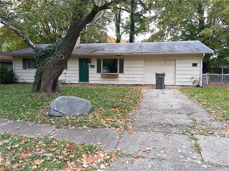 2nd image of 3935 Corwyn Rd