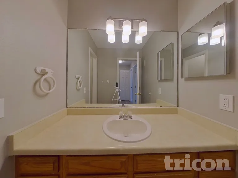 3812 S Ceylon Way — Photo 14