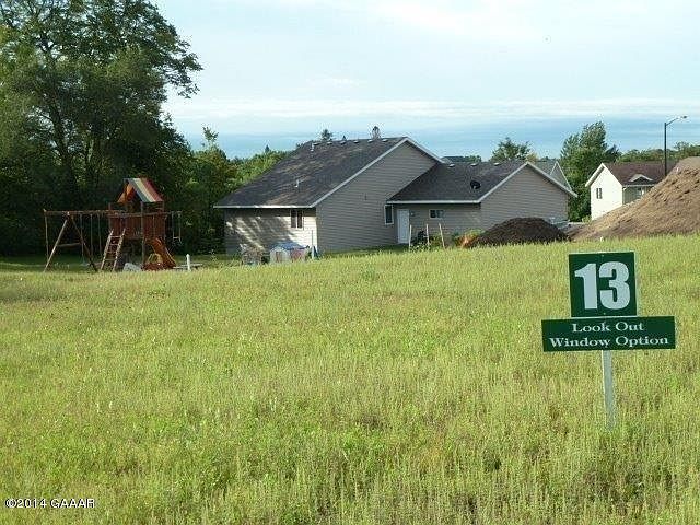 2nd image of 2218 Ridgedale Dr SE