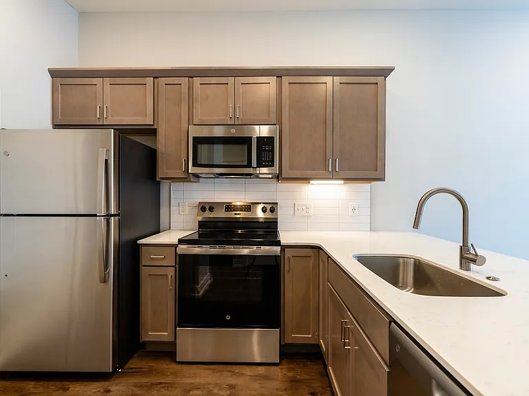 Newton Place Apartments — Photo 10