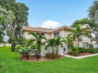 8146 Bridgewater Ct APT C, West Palm Beach, FL 33406
