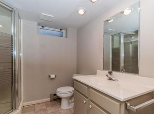 1722 W Main St, Ephrata, PA 17522