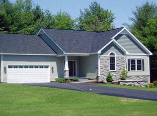 37 Brampton Ln, Schuylerville, NY 12871