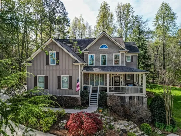 105 Lathems Mill Ln, Ball Ground, GA 30107