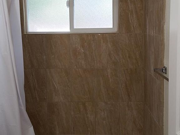 5th image of 2118 Alpha Way APT B
