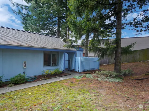 4300 NE Sunset Boulevard #A5, Renton, WA 98059