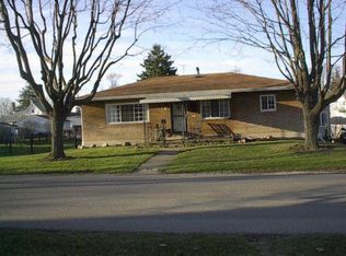 102 W 12th St, Ashland, OH 44805