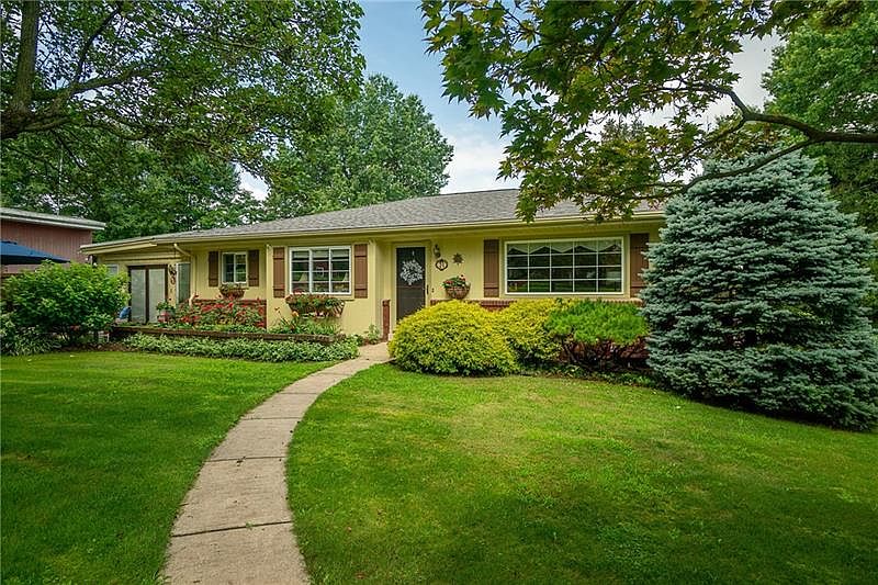 1st image of 21 Windihill Dr