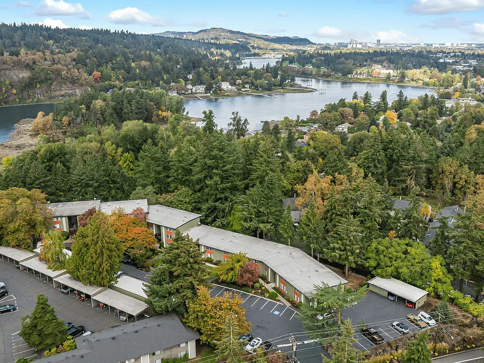 River Cliff Apartments