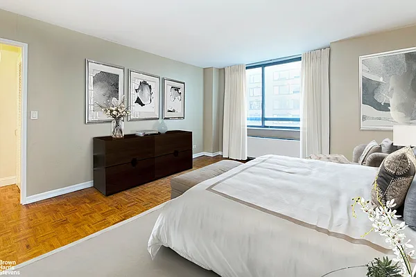 Rented by Brown Harris Stevens | media 13