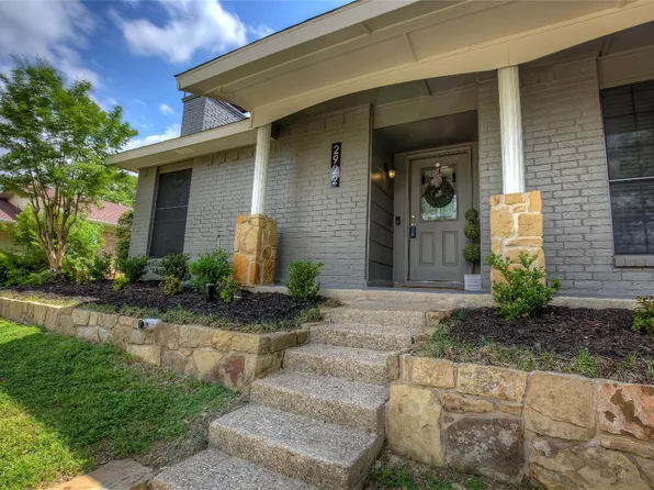 2922 Spring Brook Dr, Garland, TX 75044