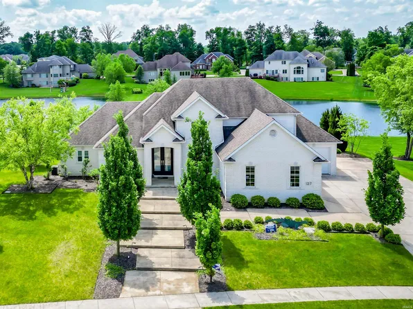 127 Osprey Ct, Huntertown, IN 46748