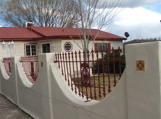 1031 Cottonwood St, Raton, NM 87740