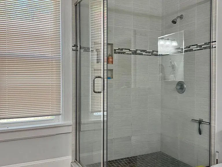 905 W Peace St. — Photo 17