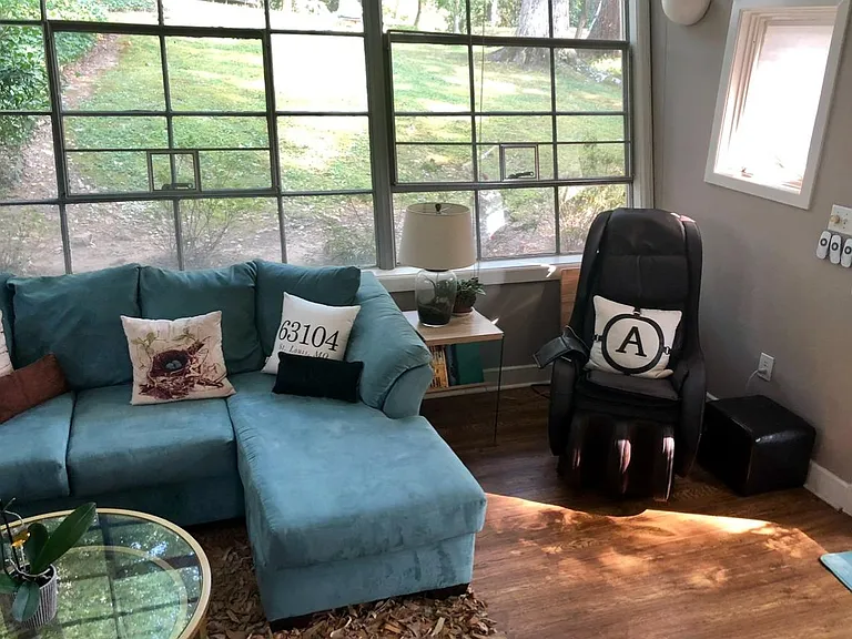 599 E Morningside Dr NE #1 — Photo 5