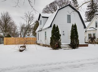607 W 10th St, Traverse City, MI 49684