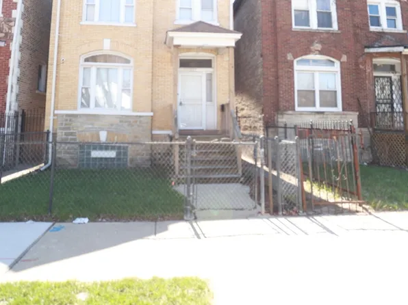 (undisclosed Address), Chicago, IL 60621