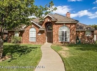 6810 Club Meadows Dr, Amarillo, TX 79124