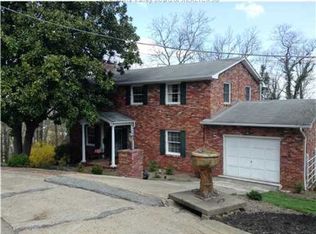 1423 Princess Dr, South Charleston, WV 25309
