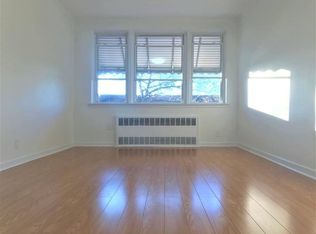 2169 Ford St #2F, Brooklyn, NY 11229