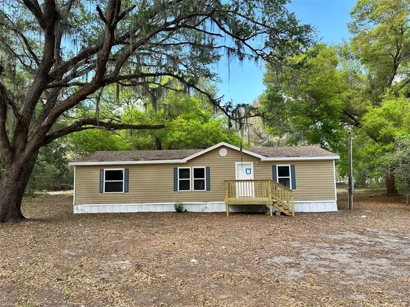 13359 SE 175th St, Weirsdale, FL 32195